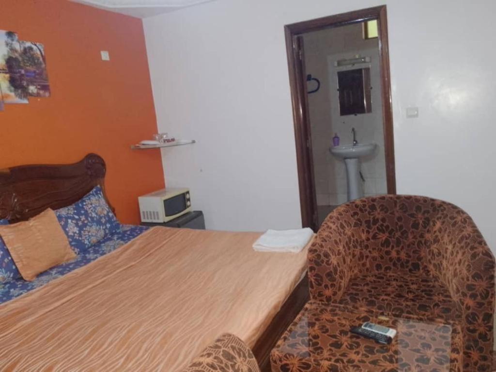 Rincon D'Alicia 1 Hotel Dakar Exterior photo